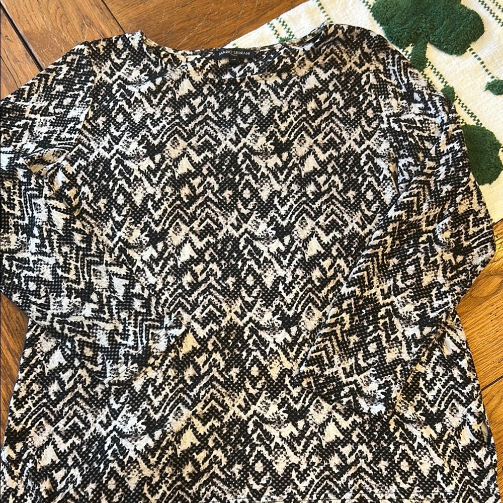 Black and cream Patterned Women's Top